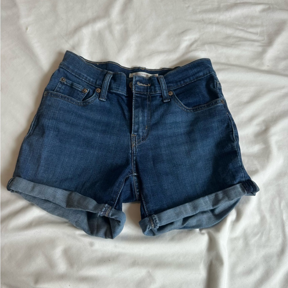 Levi’s Mid Length Shorts